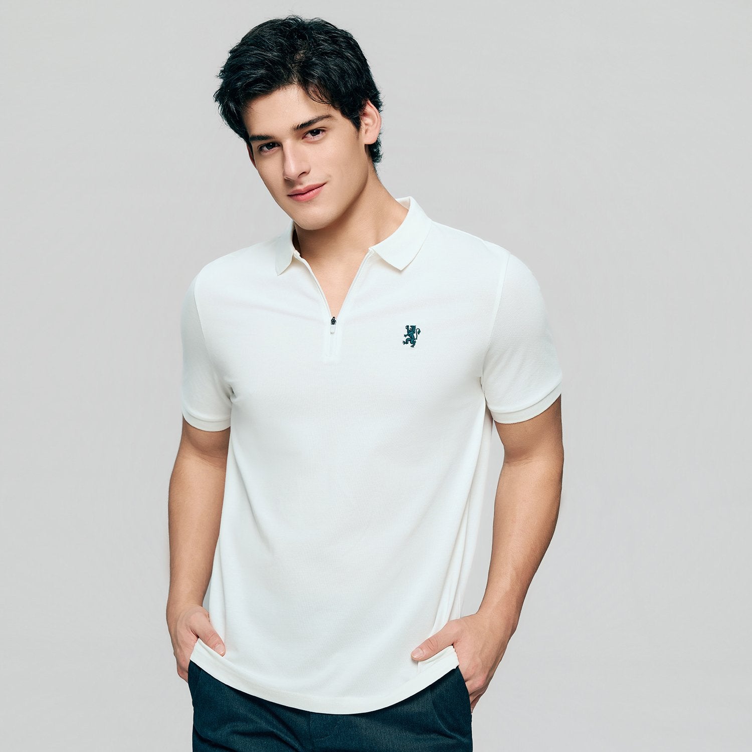 Men's Knit Collar Short Sleeve Slim Fit Zipper Polo - Image 3