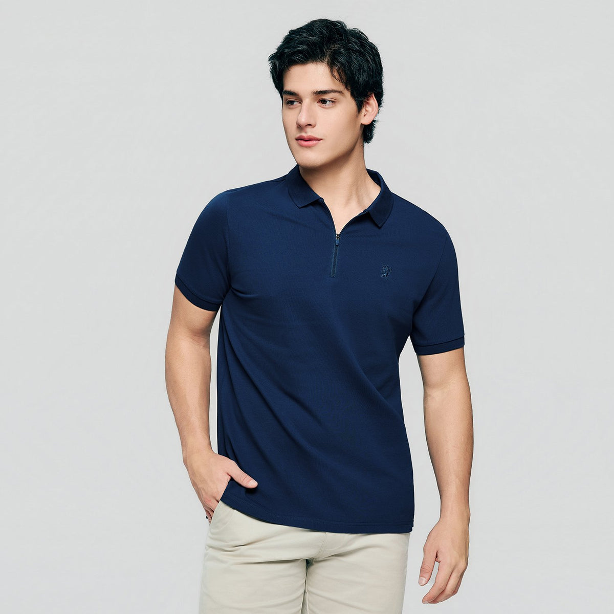 Men's Knit Collar Short Sleeve Slim Fit Zipper Polo - Image 1