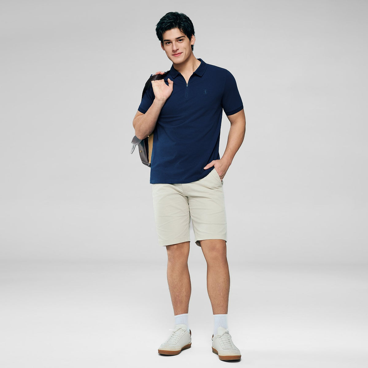 Men's Knit Collar Short Sleeve Slim Fit Zipper Polo - Image 2