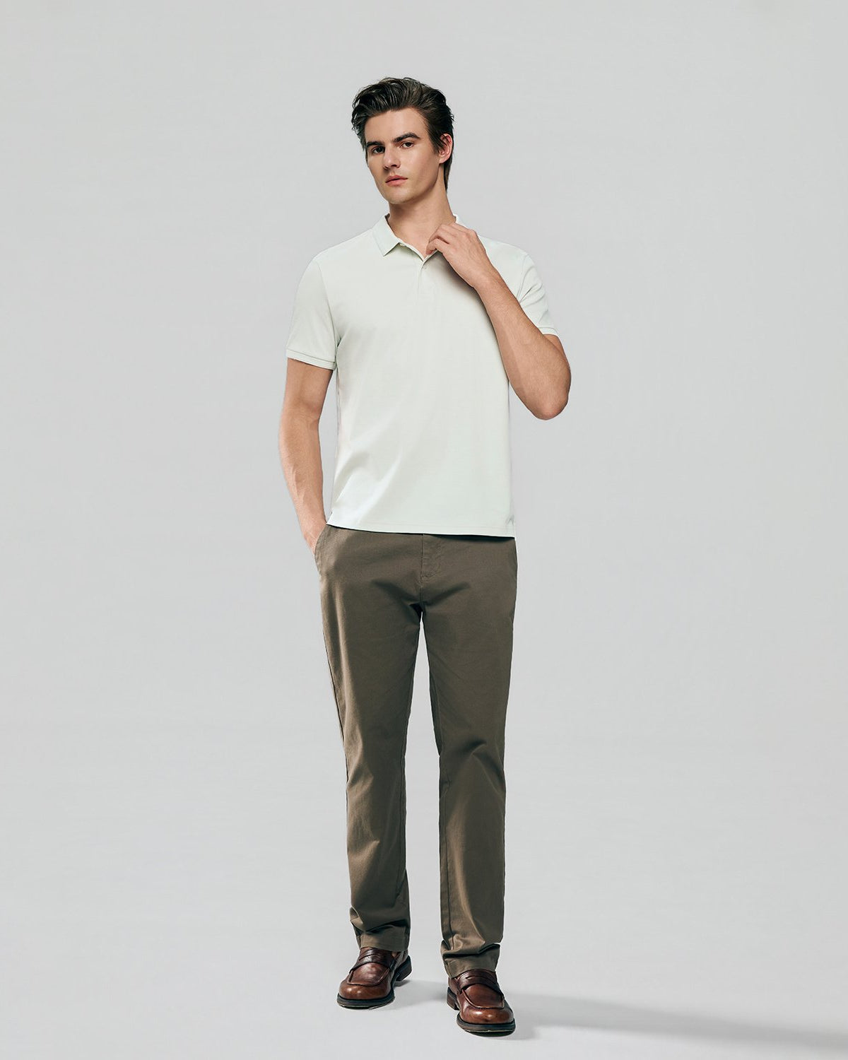Mens's Liquid Touch Slim Fit Polo - Image 1