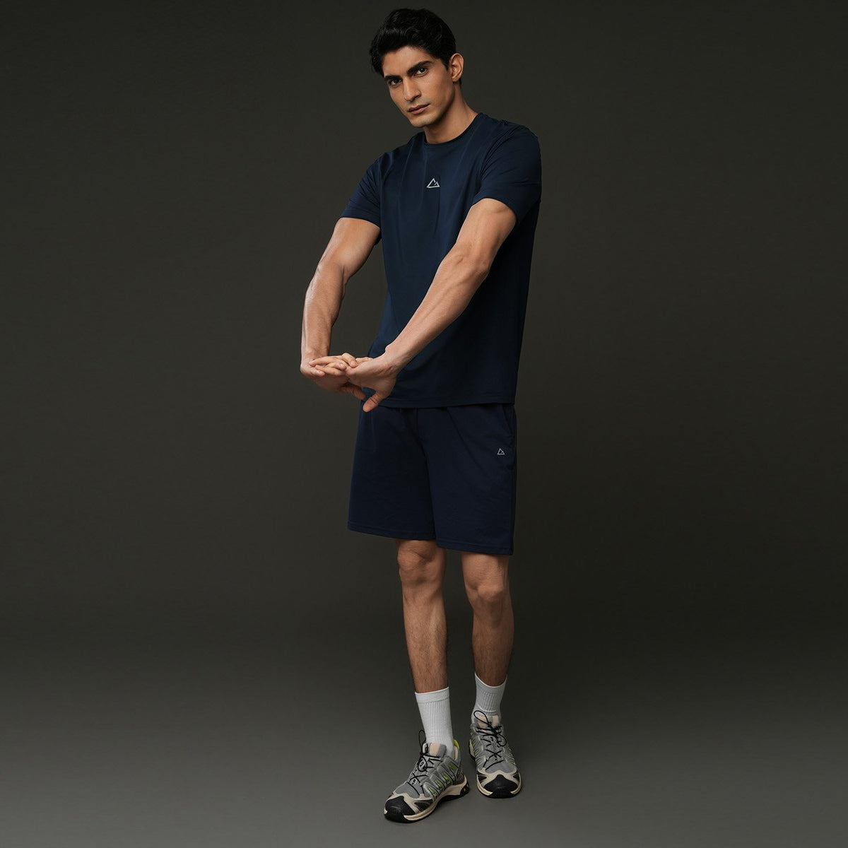 Men's G-Motion Active Fit Stretch Tee - Image 1