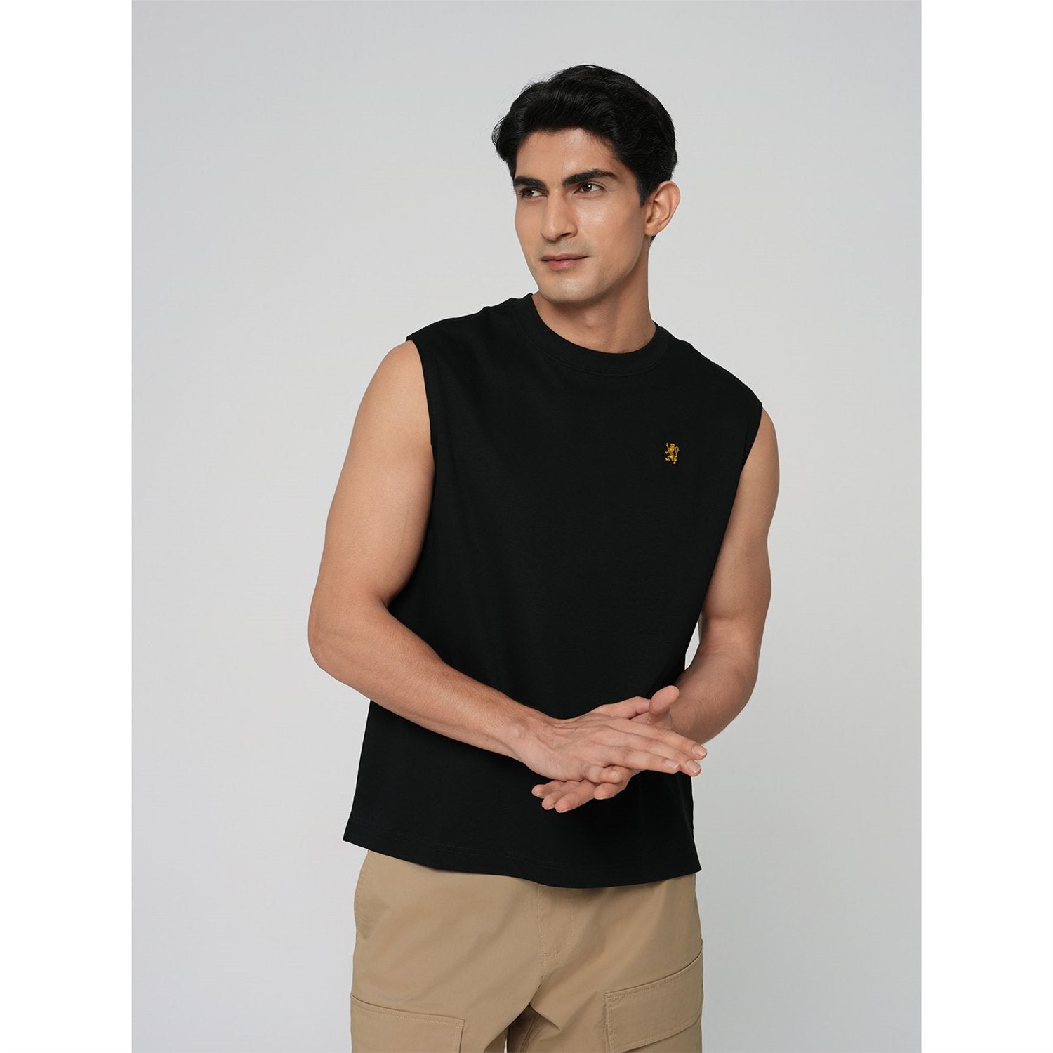 Men's luxe Mercerized Sleeveless Regular Fit Vest - Image 2