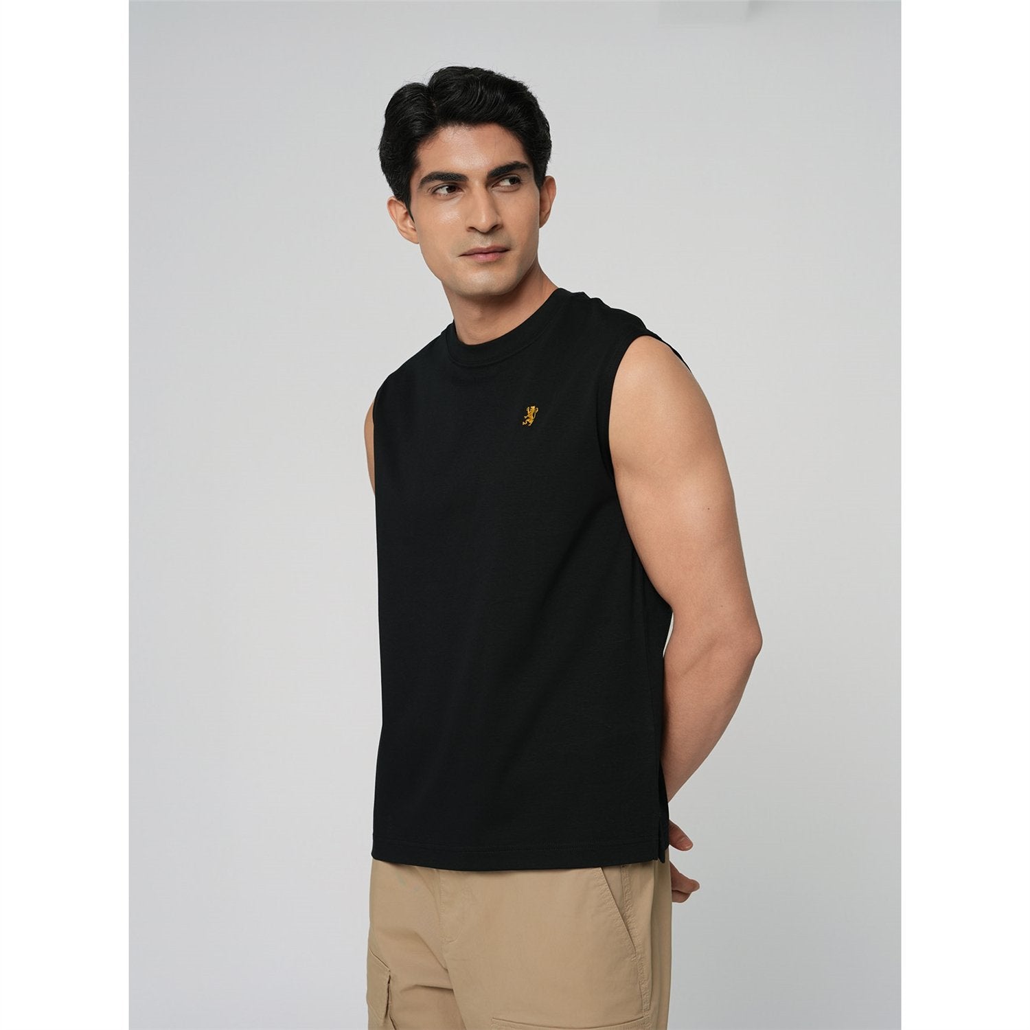 Men's Mercerized Sleeveless Regular Fit Vest - Image 4
