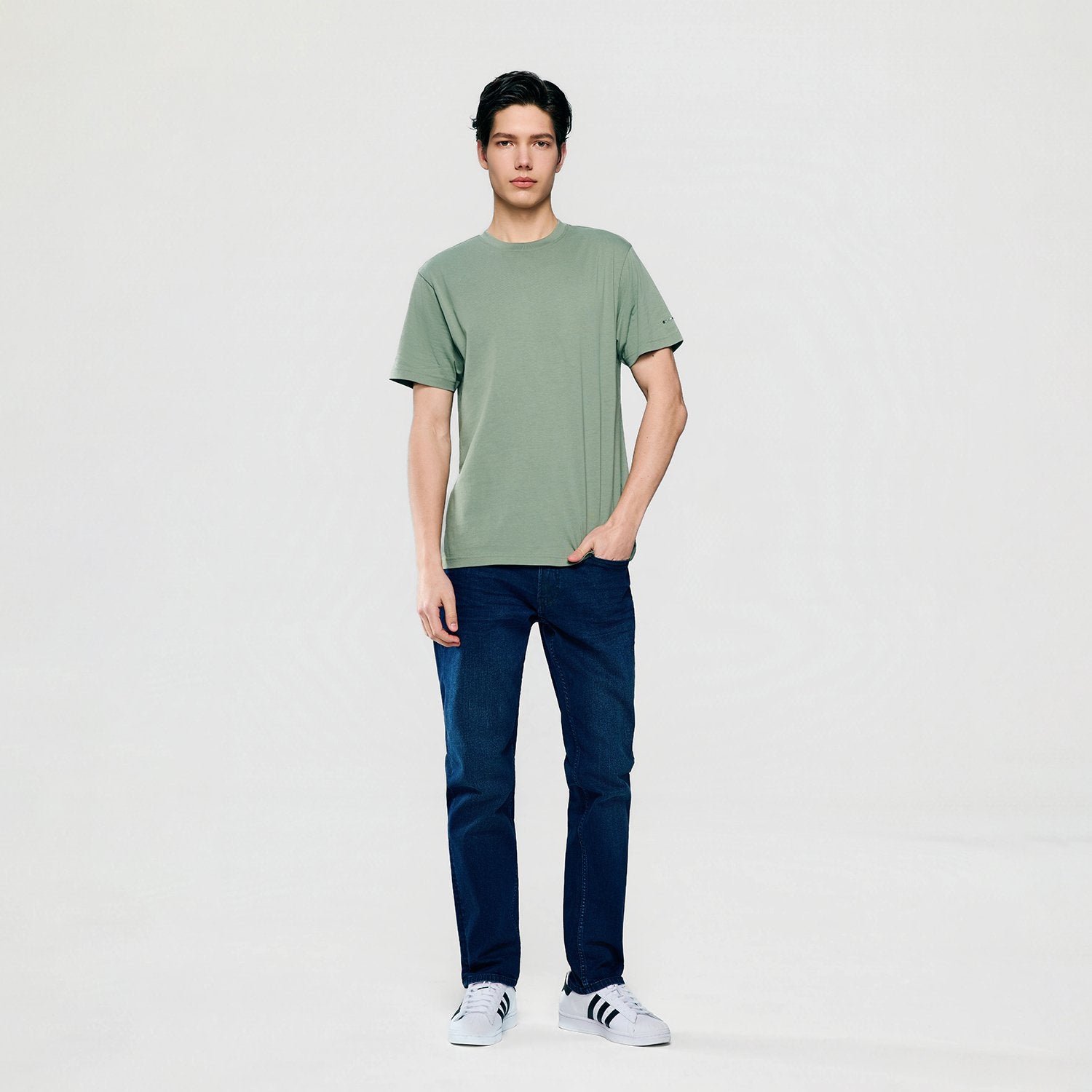 Men's Slim Fit Cotton Crew Neck Tee - Image 1