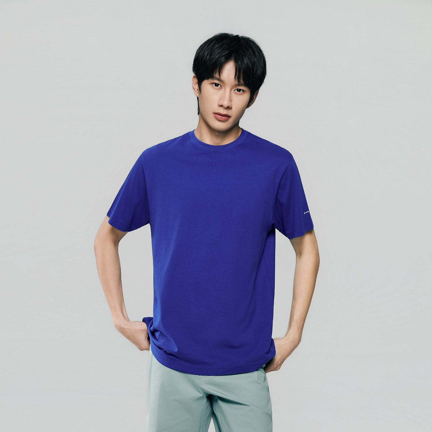 Men's Slim Fit Cotton Crew Neck Tee - Image 4