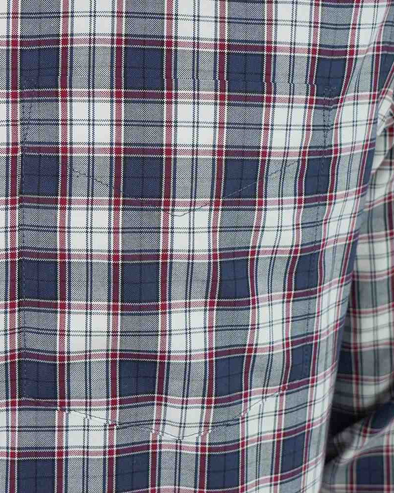 Men's Wrinkle Free Oxford Long Sleeve Shirt - Image 4