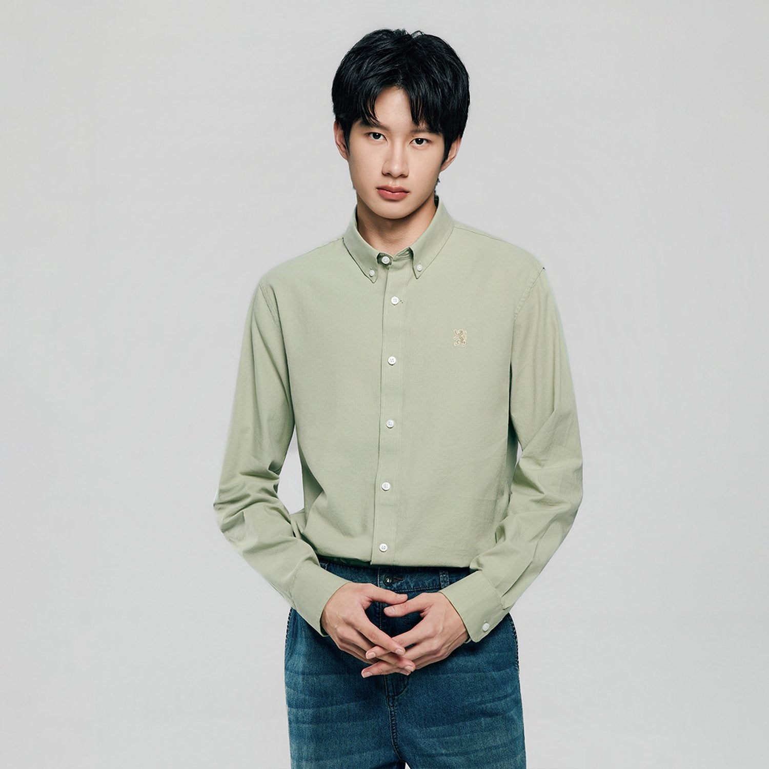 Men's Lion Oxford Slim Long Sleeve Shirt - Image 4