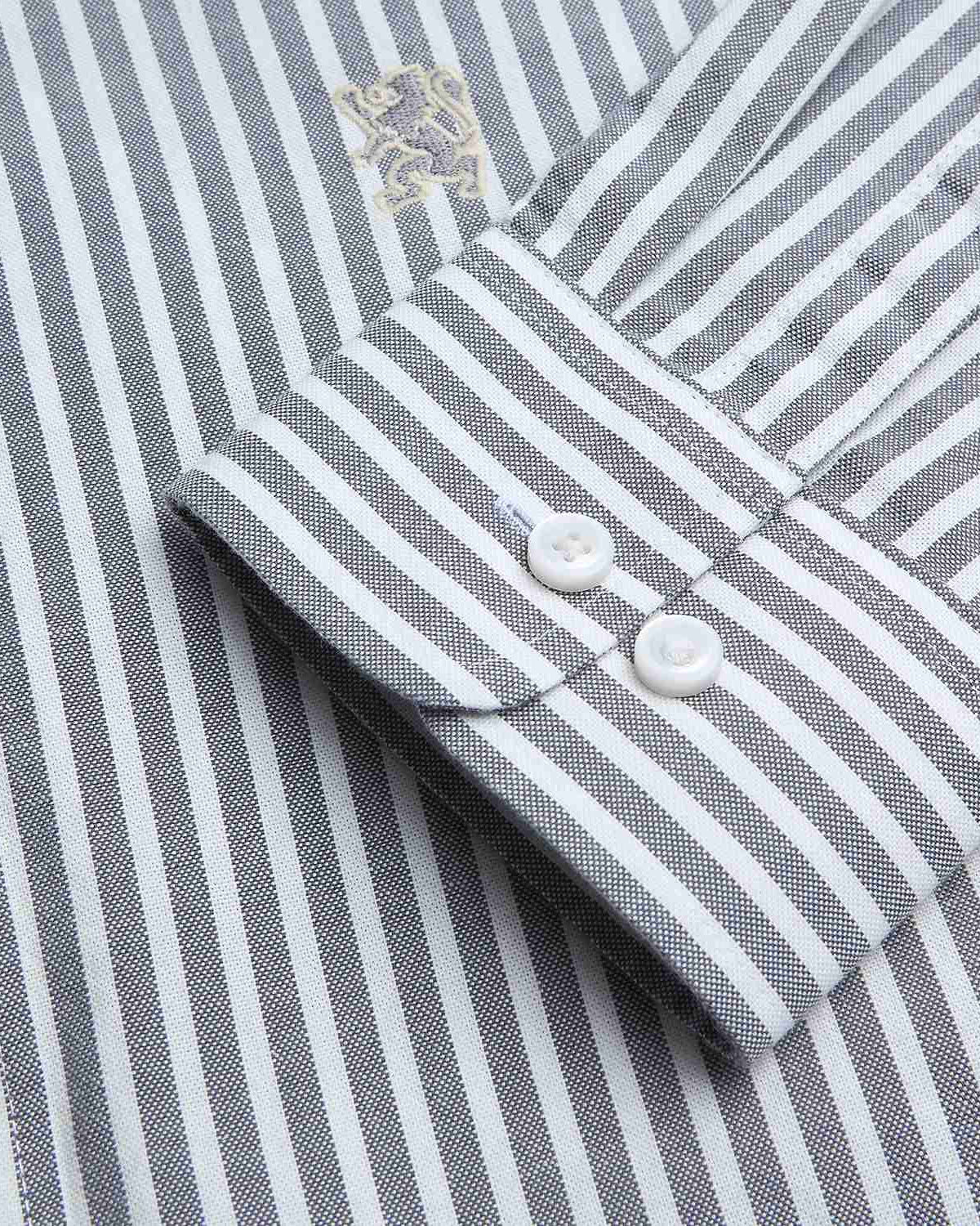 Men's Lion Oxford Slim Long Sleeve Shirt - Image 4