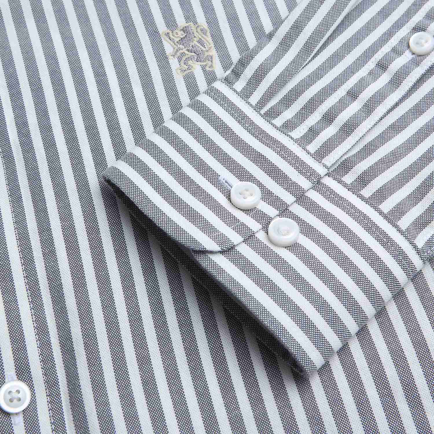 Men's Lion Oxford Slim Long Sleeve Shirt - Image 4