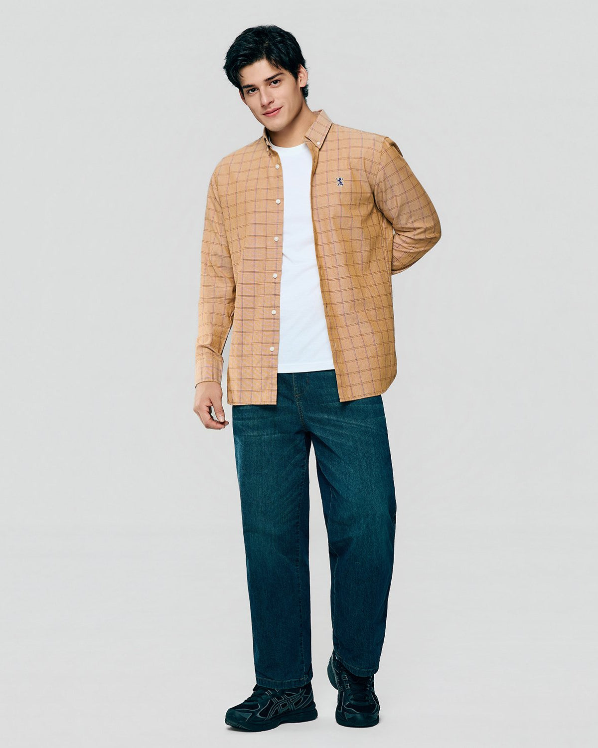 Men's Lion Oxford Slim Long Sleeve Shirt - Image 1