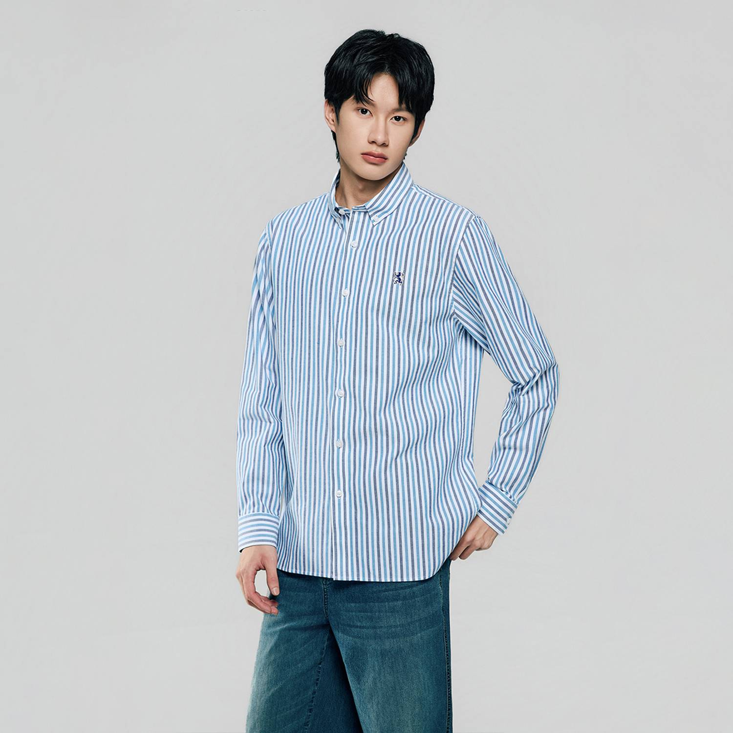Men's Lion Oxford Slim Long Sleeve Shirt - Image 1