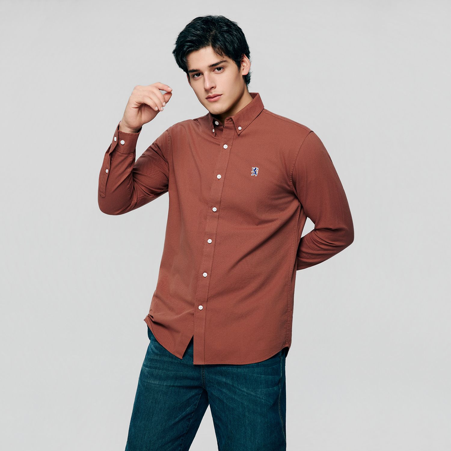 Men's Lion Oxford Slim Long Sleeve Shirt - Image 3