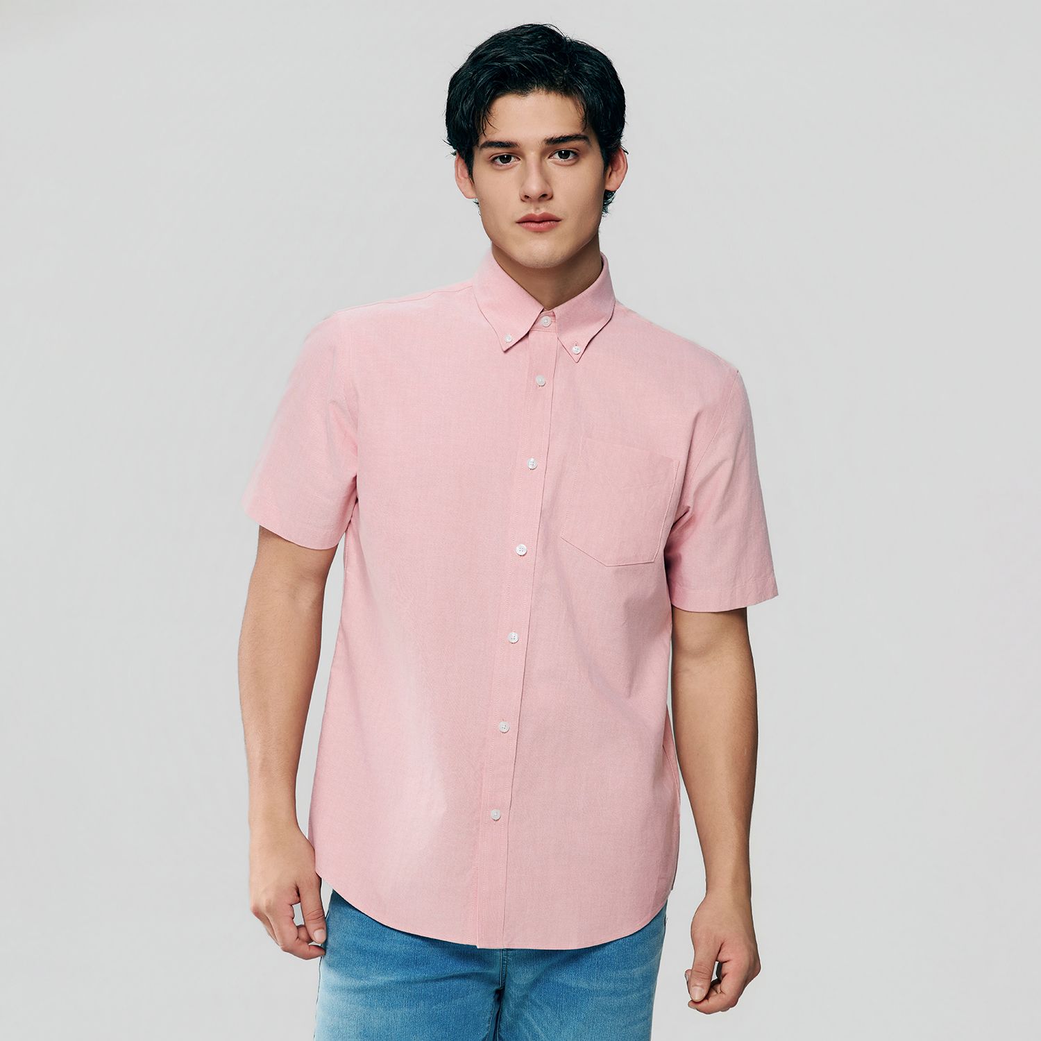 Men's Wrinkle Free Oxford Short Sleeve Shirt - Image 1
