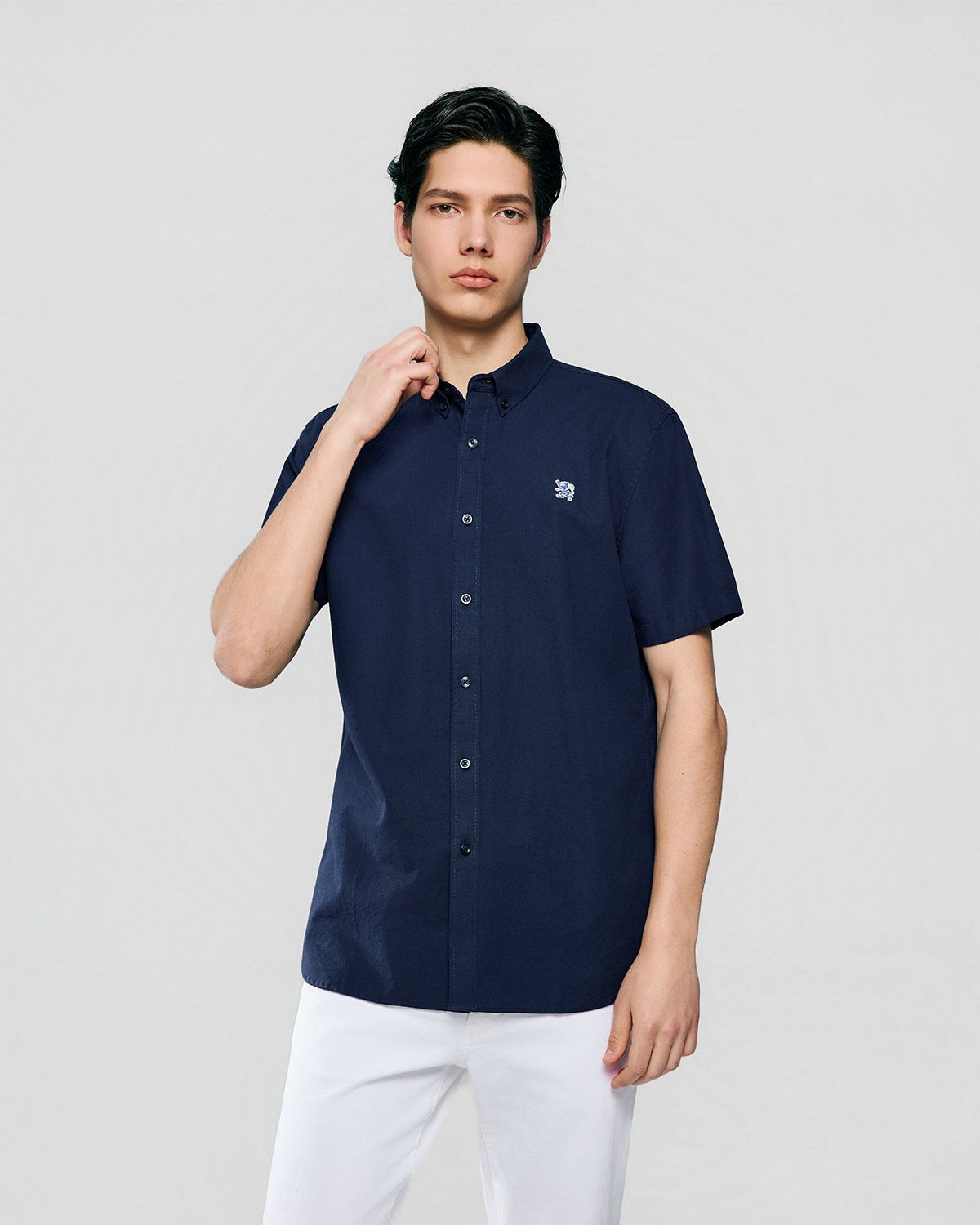 Men's Lion Oxford Slim Short Sleeve Shirt - Image 3