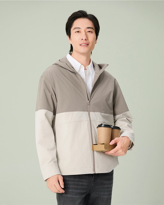 Men’s Lightweight Water‑Repellent Full‑Zip Windbreaker - Image 4