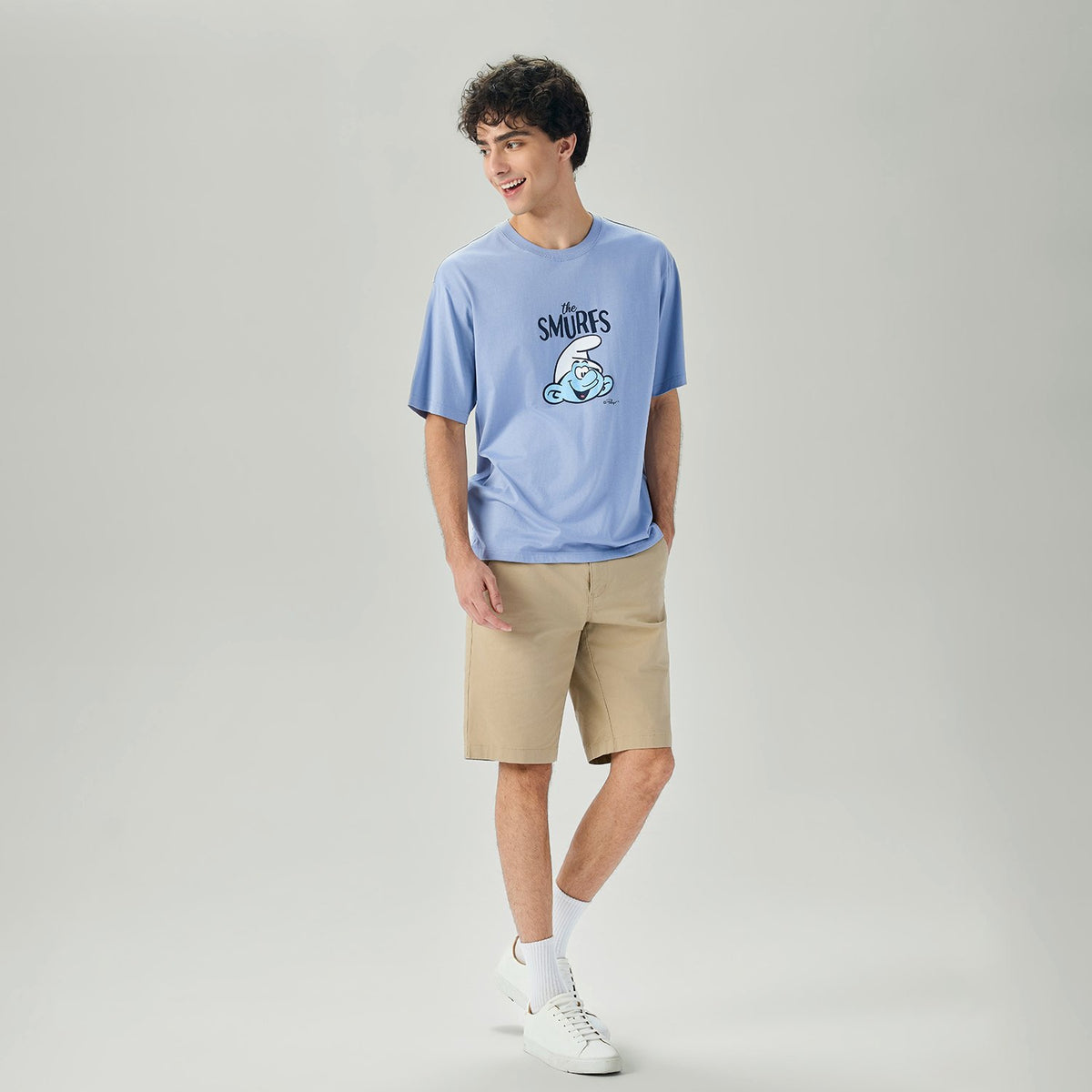 Men's Relaxed Fit Smurfs Print Crew Neck Tee - Image 1