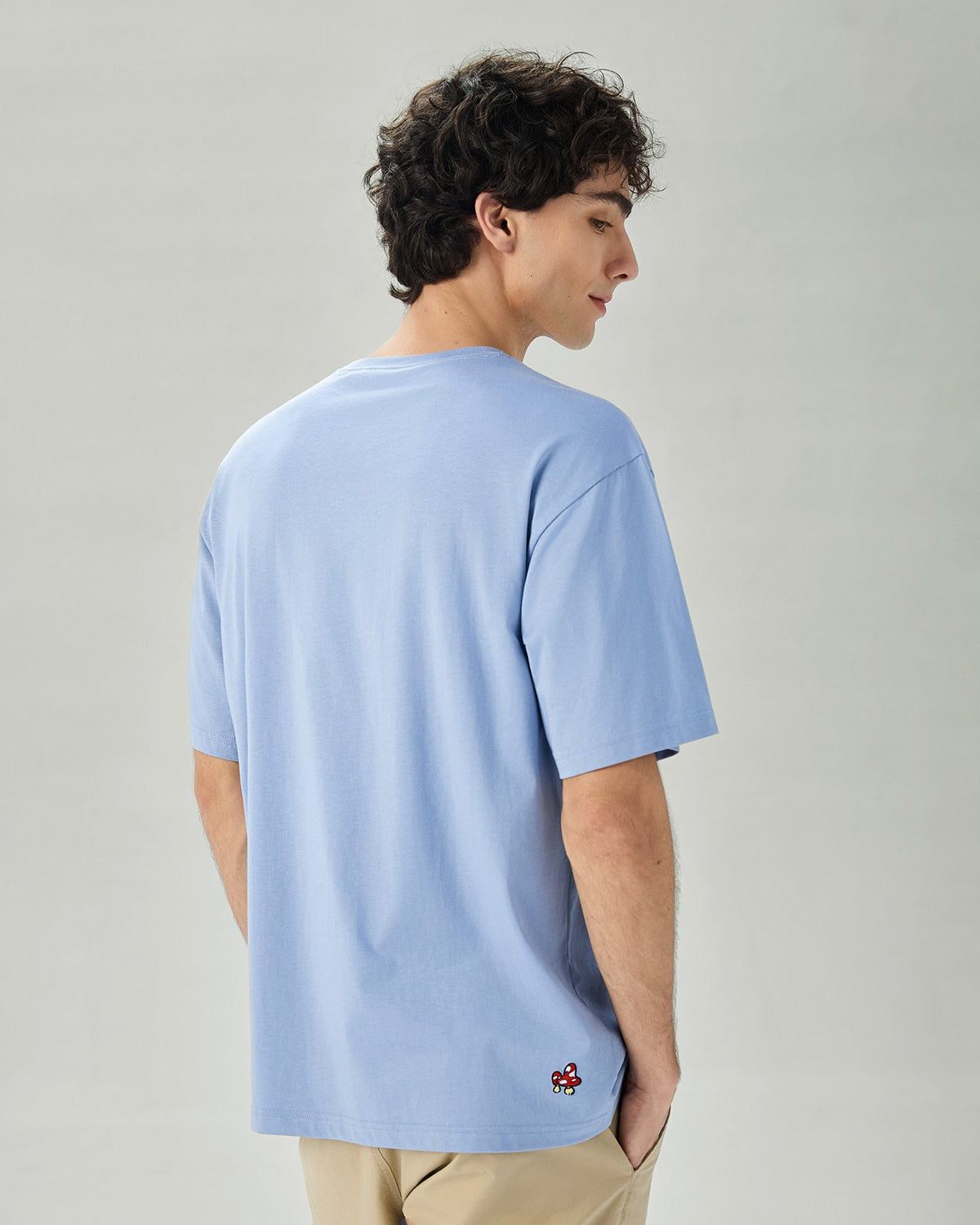 Men's Relaxed Fit Smurfs Print Crew Neck Tee - Image 6