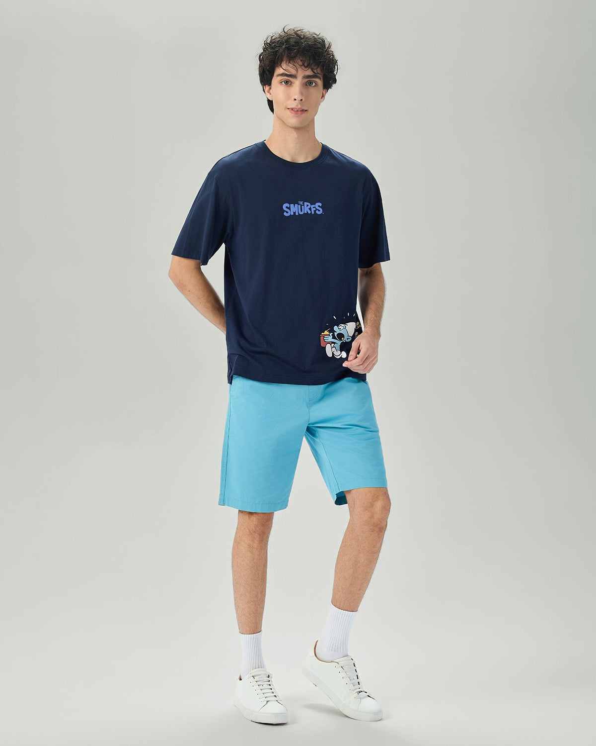 Men's Relaxed Fit Smurfs Print Crew Neck Tee - Image 1