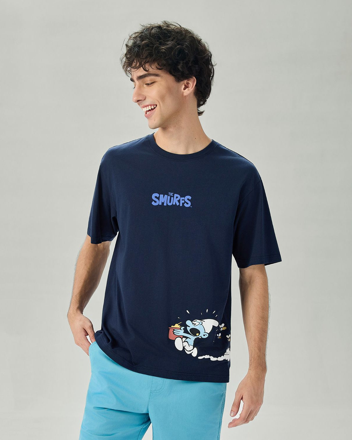 Men's Relaxed Fit Smurfs Print Crew Neck Tee - Image 3