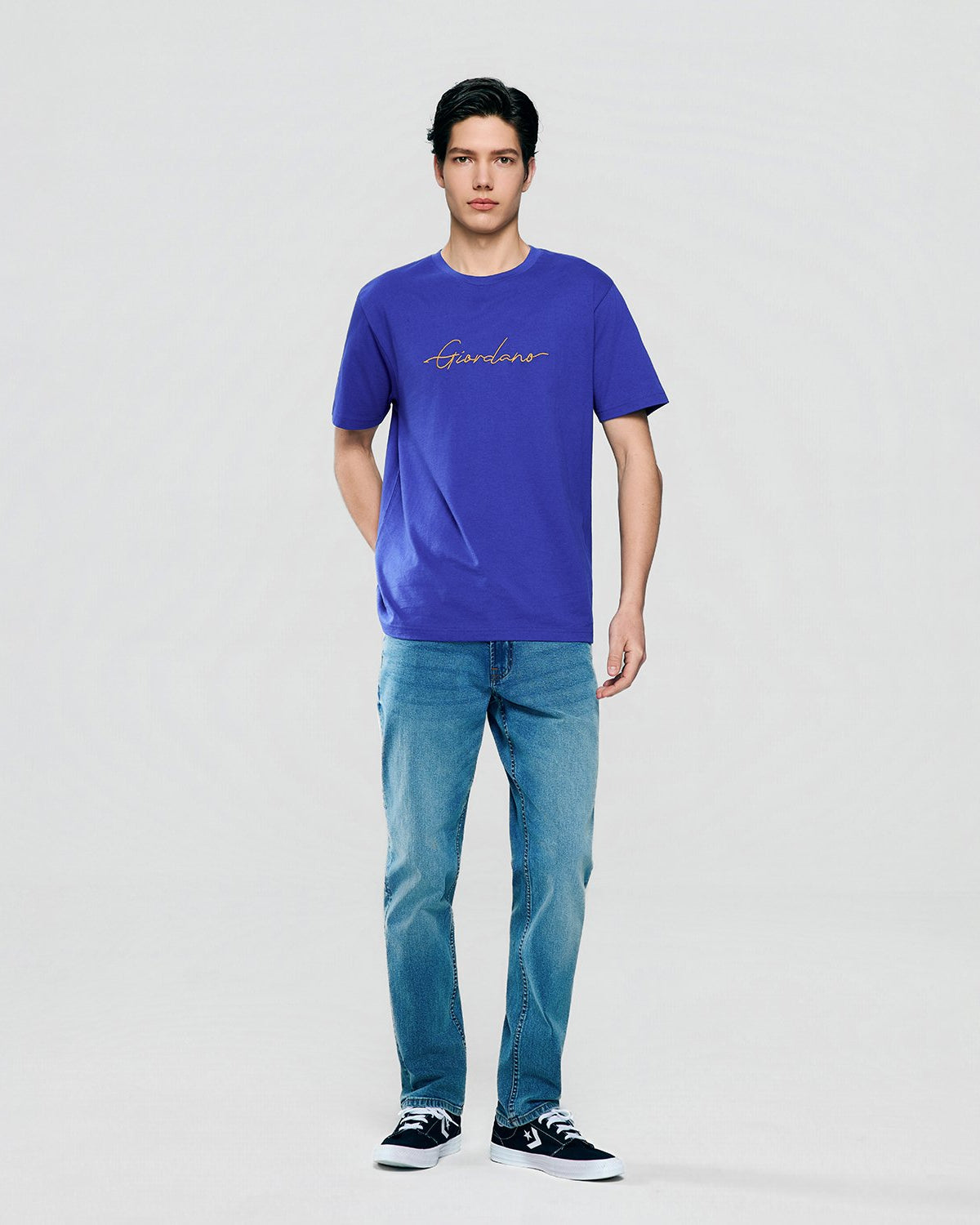 Men's Slim Fit Cotton Signature Print Tee - Image 1