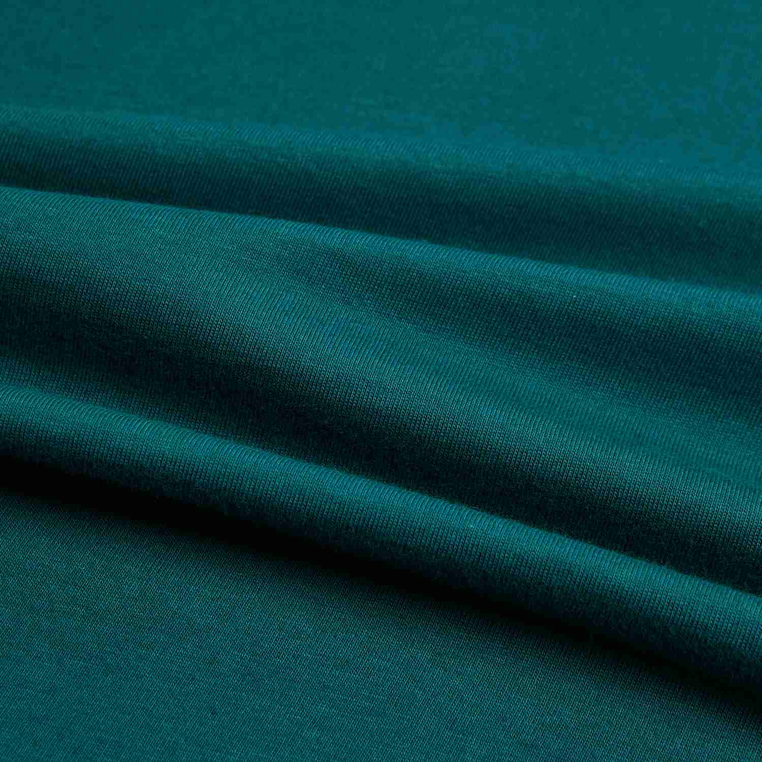Men's Signature Print Tee - Image 9