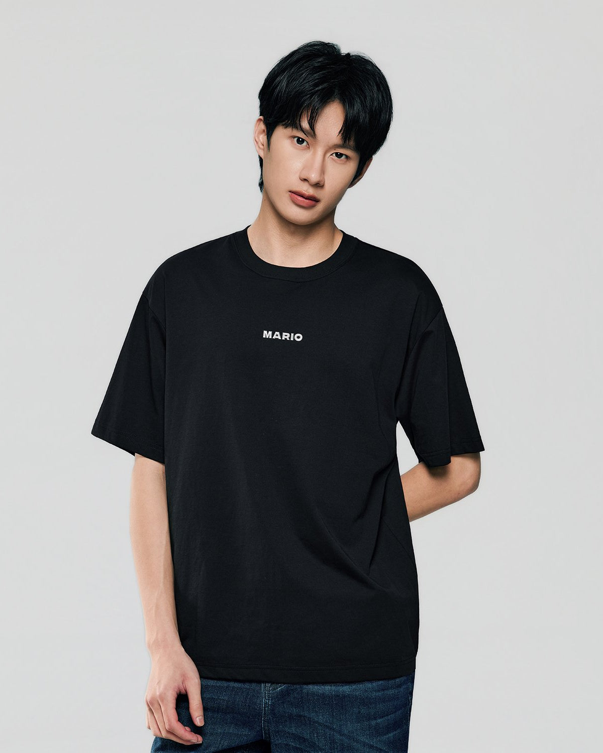 Men's Super Mario Relaxed PrintTee - Image 1