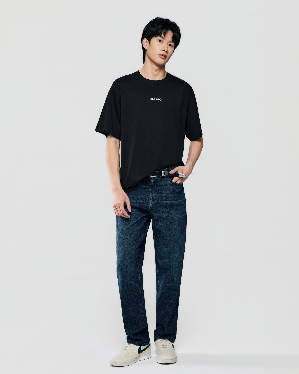 Men's Super Mario Relaxed PrintTee - Image 2