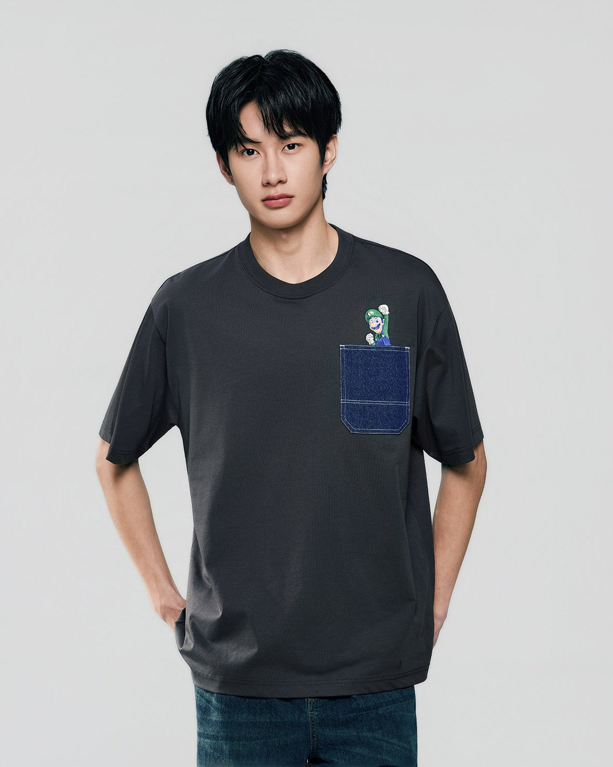 Men's Super Mario Relaxed PrintTee - Image 1