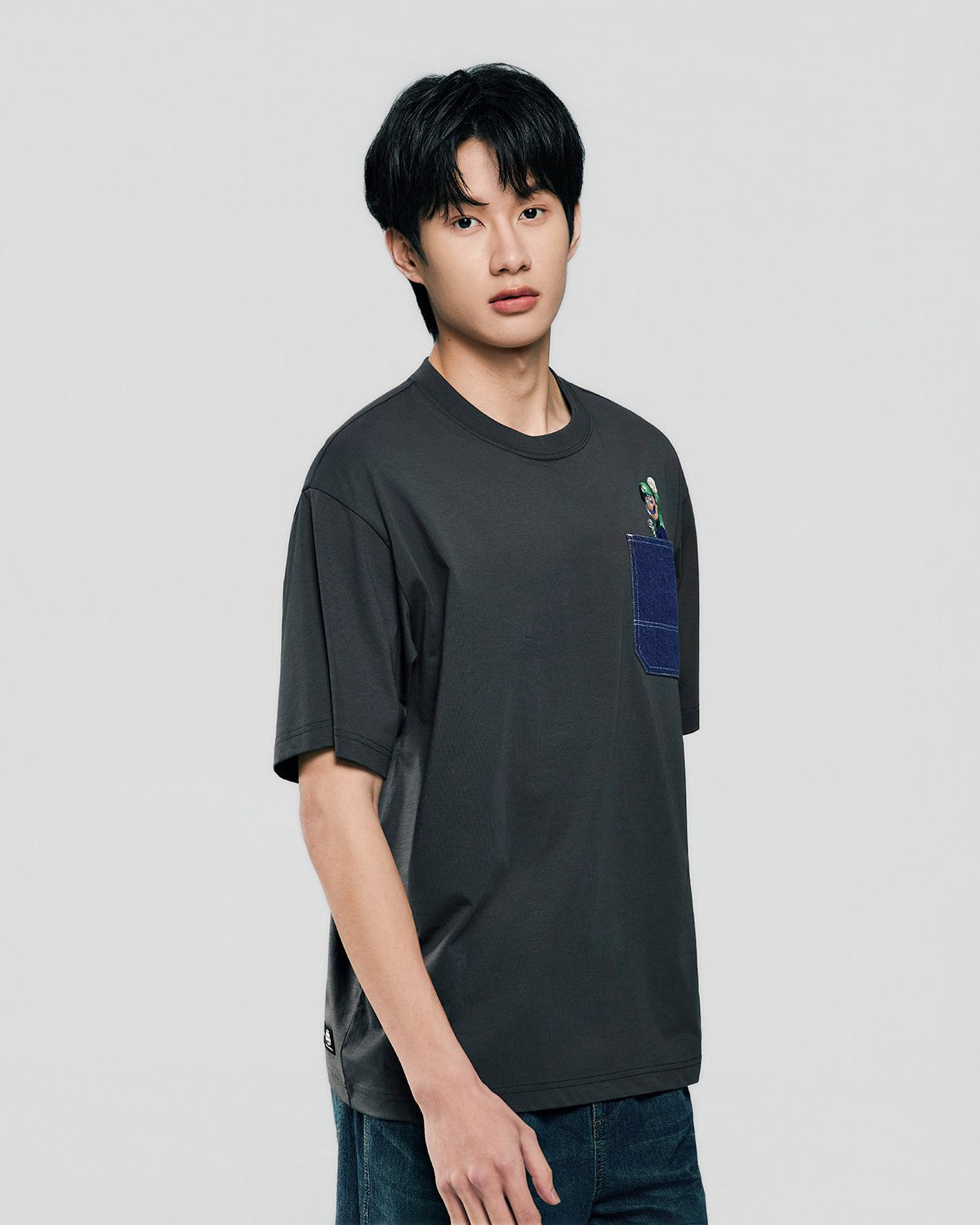 Men's Super Mario Relaxed PrintTee - Image 3