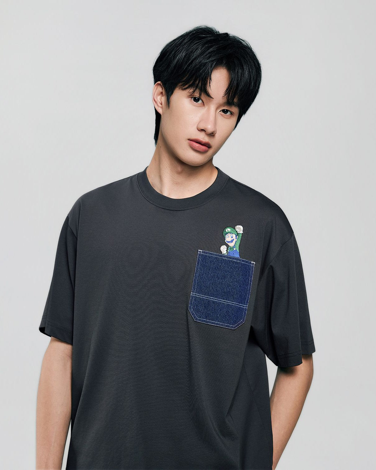 Men's Super Mario Relaxed PrintTee - Image 5
