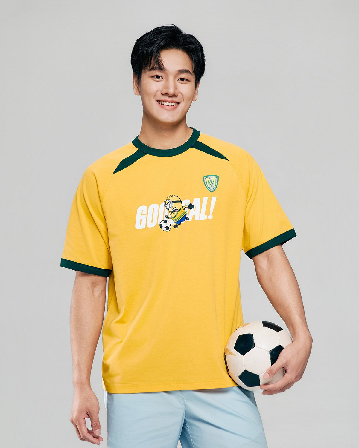 Men's Minions Relaxed Print Tee - Image 3