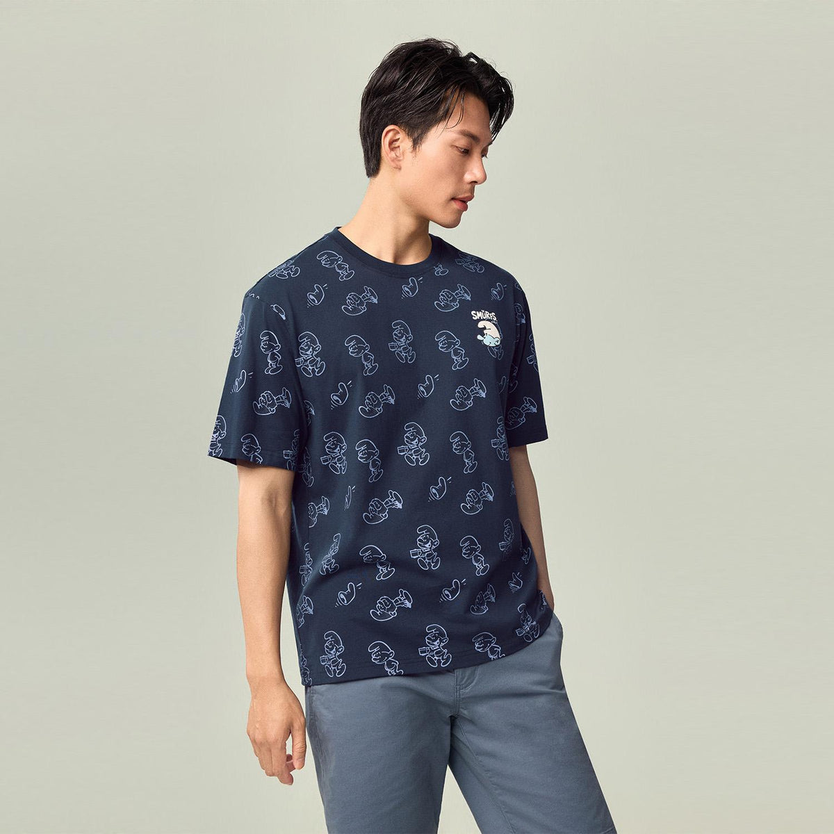 Men's Relaxed Fit Smurfs Print Crew Neck Tee - Image 3