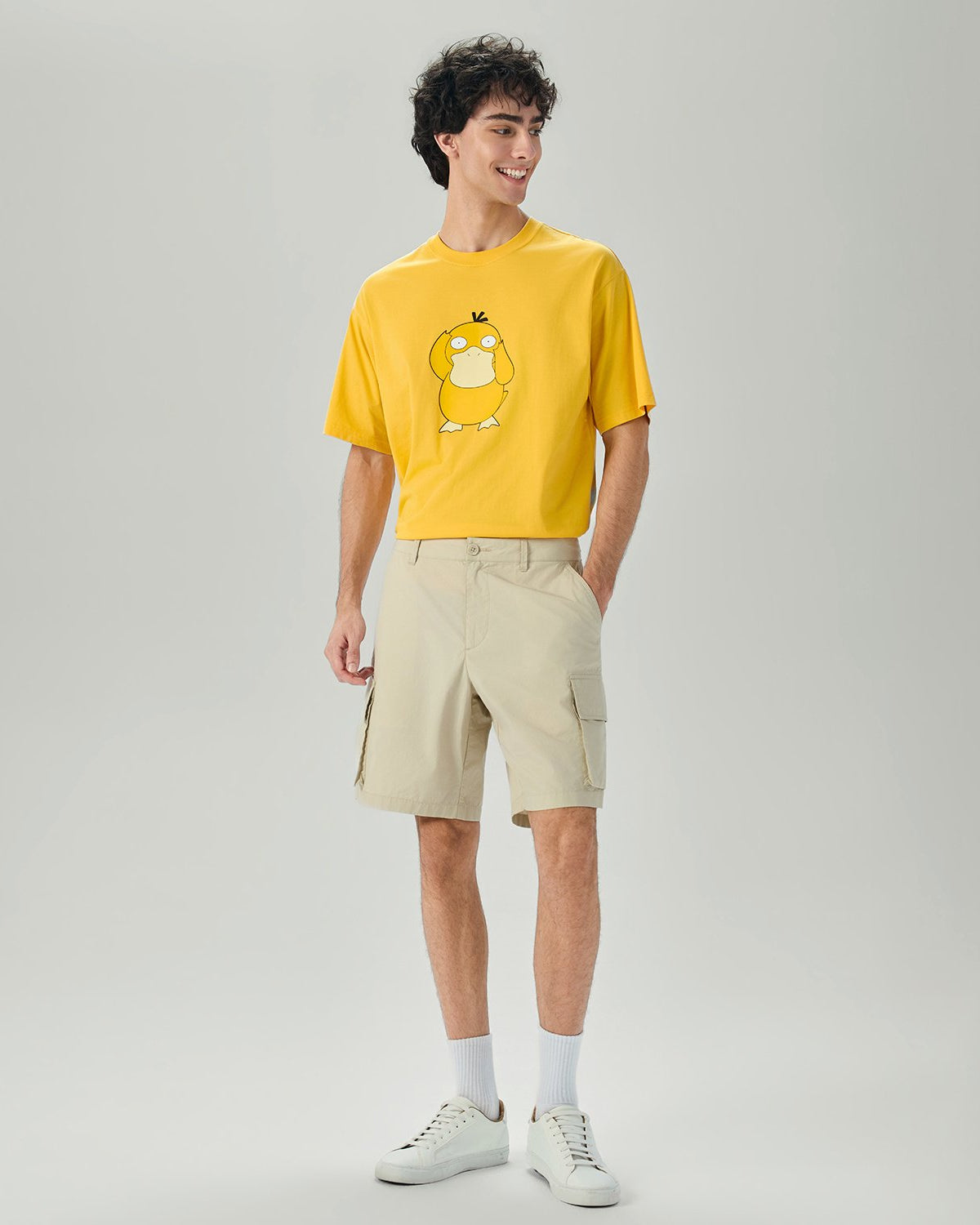 Men's Mid Rise Relaxed Fit Bermuda Shorts - Image 1