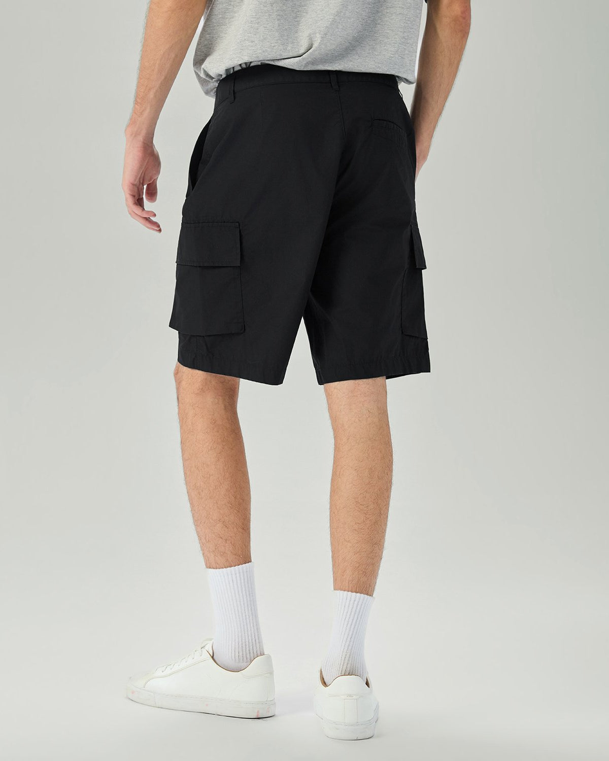Men's Mid Rise Relaxed Fit Bermuda Shorts - Image 5