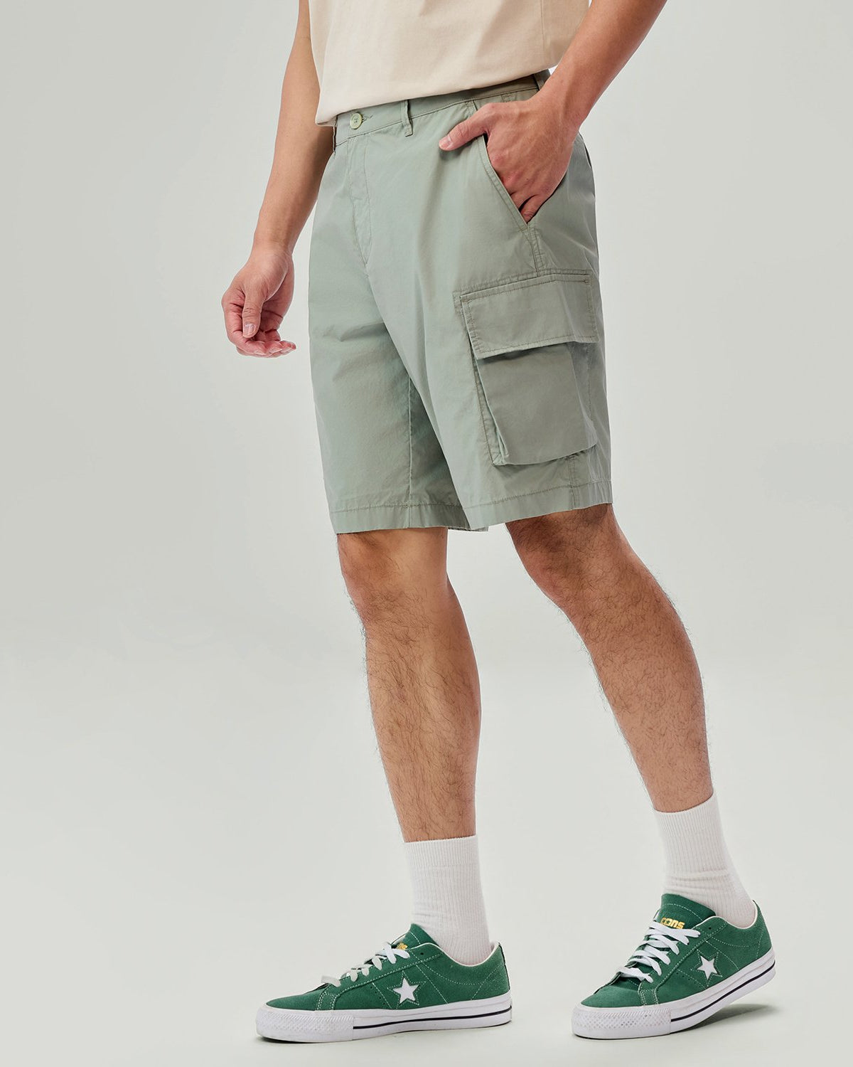 Men's Mid Rise Relaxed Fit Bermuda Shorts - Image 2