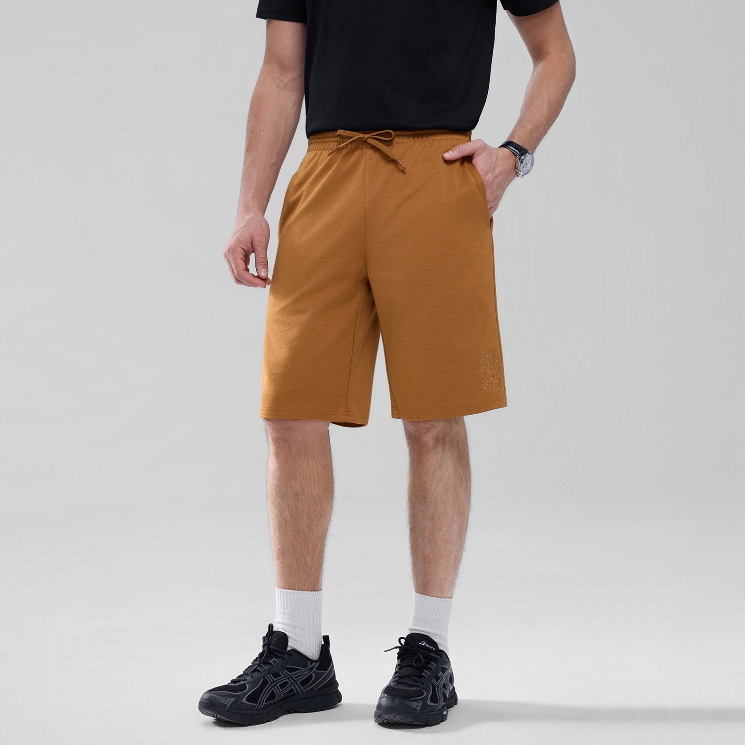 Men's Mid Rise Regular Embroidery Shorts - Image 3