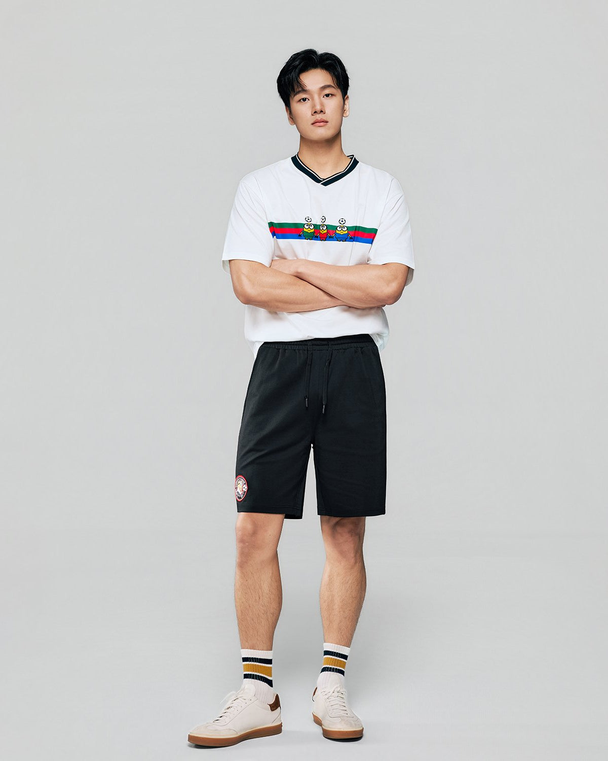 Men's Minions Mid Rise Relaxed Fit Shorts - Image 1