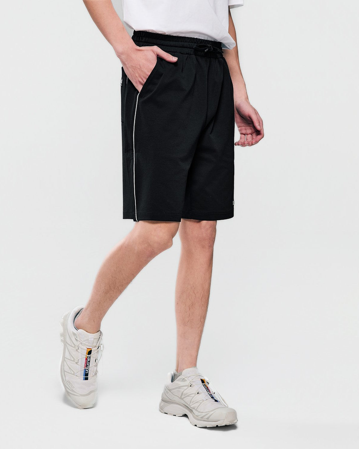 Men's Super Mario Relaxed Fit Shorts - Image 4