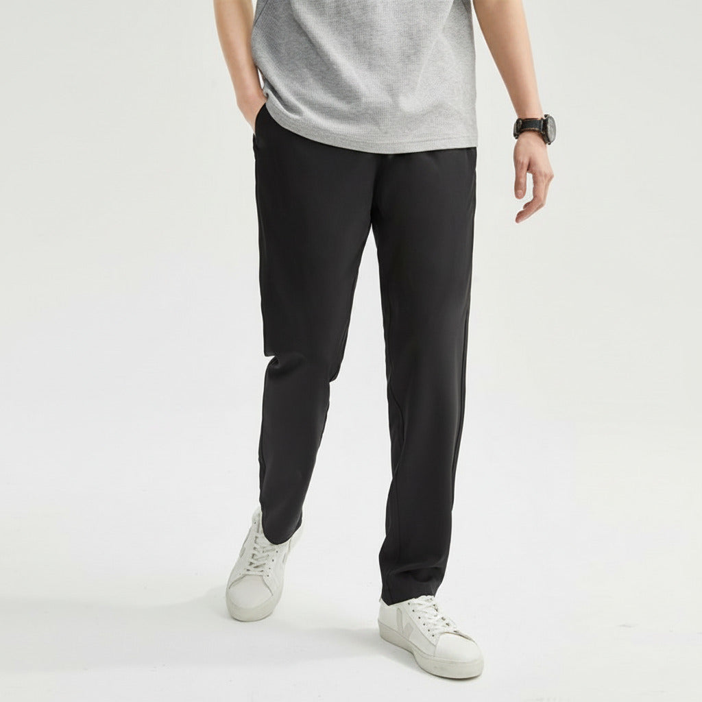 Men's Low Rise Regular Fit Pants - Image 1