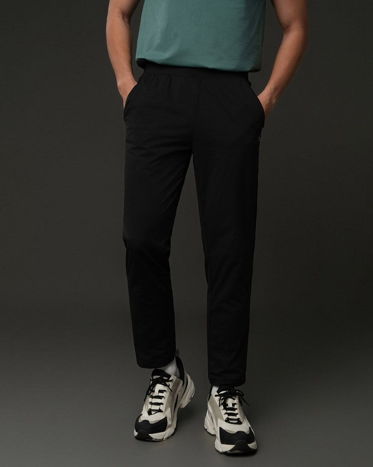 Men's Regular Fit Elastic Waist Ripstop Pants - Image 2