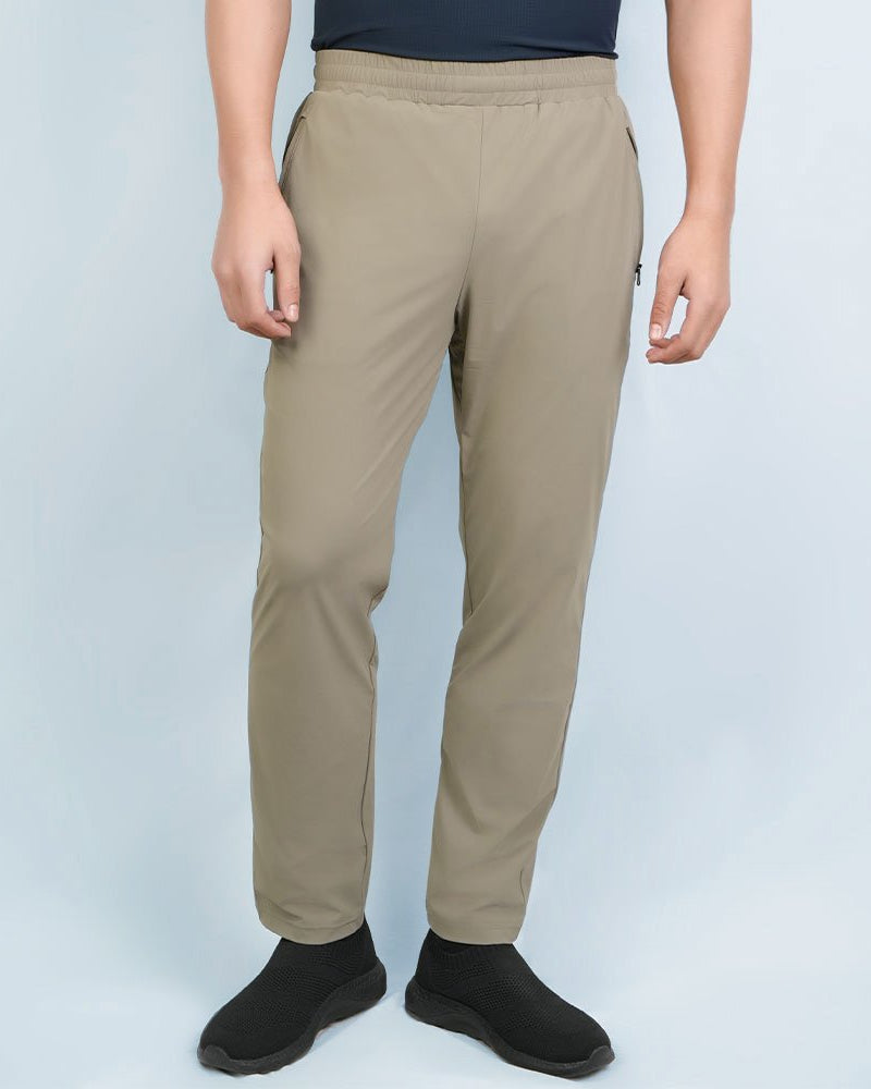Men's G Motion Interlock Mid Rise Slim Taper Jogger - Image 1