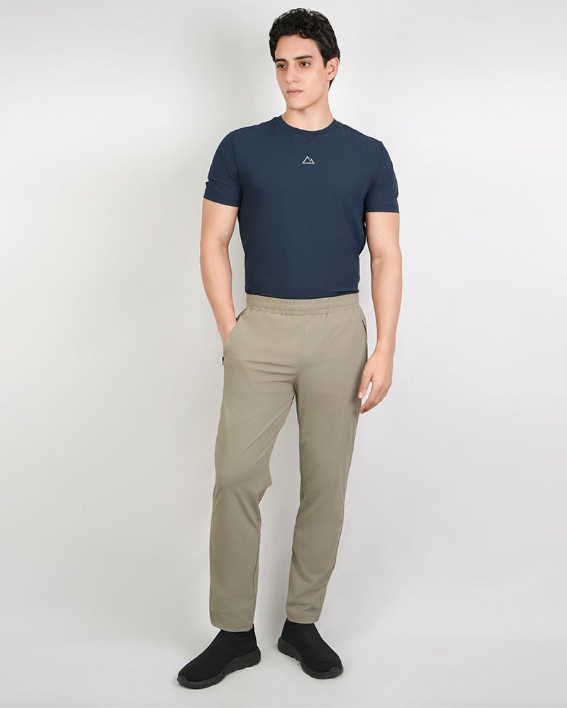 Men's G Motion Interlock Mid Rise Slim Taper Jogger - Image 2