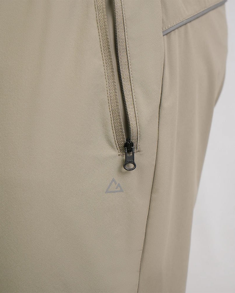 Men's G Motion Interlock Mid Rise Slim Taper Jogger - Image 5