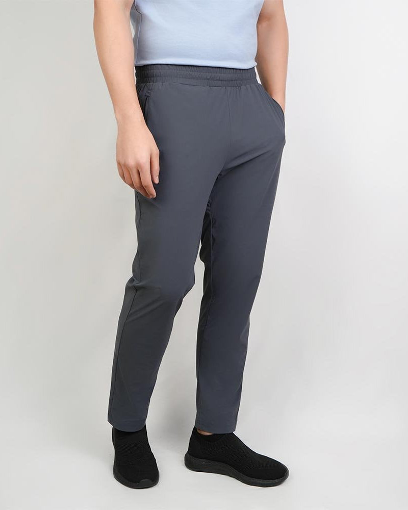 Men's G Motion Interlock Mid Rise Slim Taper Jogger - Image 1