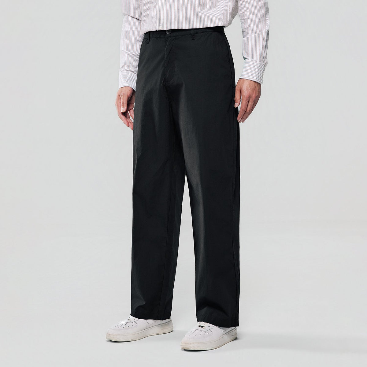 Men'S Mid Rise Loose Straight Khakis - Image 3