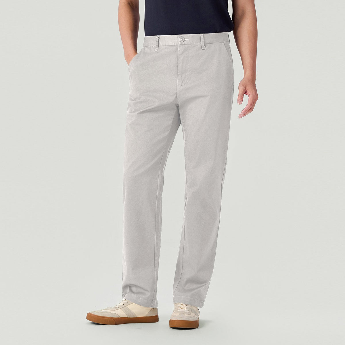 Men's Twill Mid Rise Regular Taper Khakis - Image 3