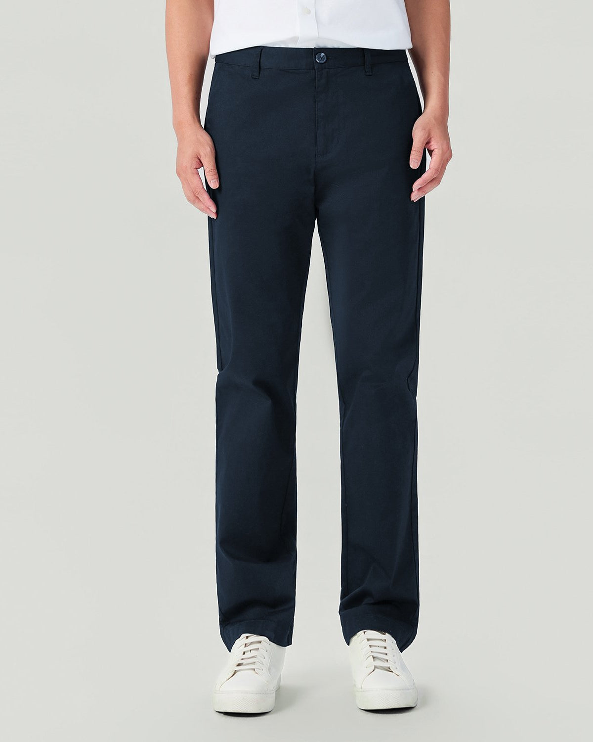 Men's Twill Mid Rise Regular Taper Khakis - Image 3