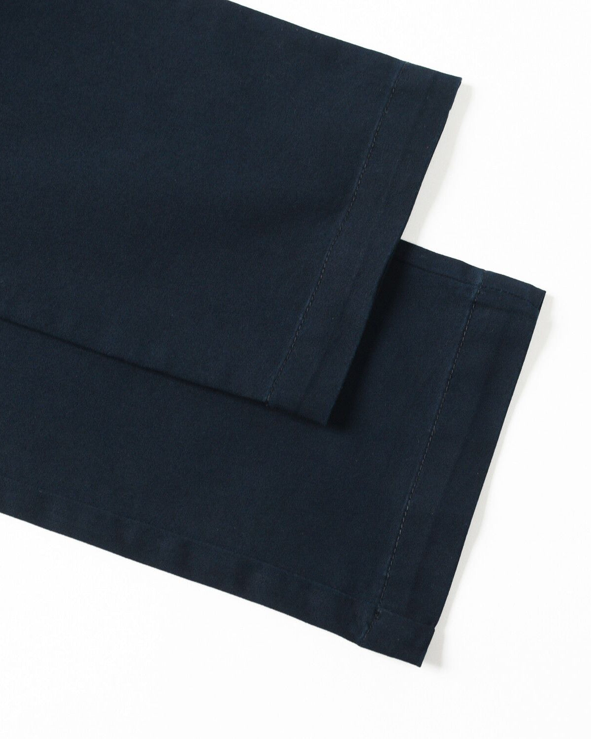 Men's Twill Mid Rise Regular Taper Khakis - Image 9