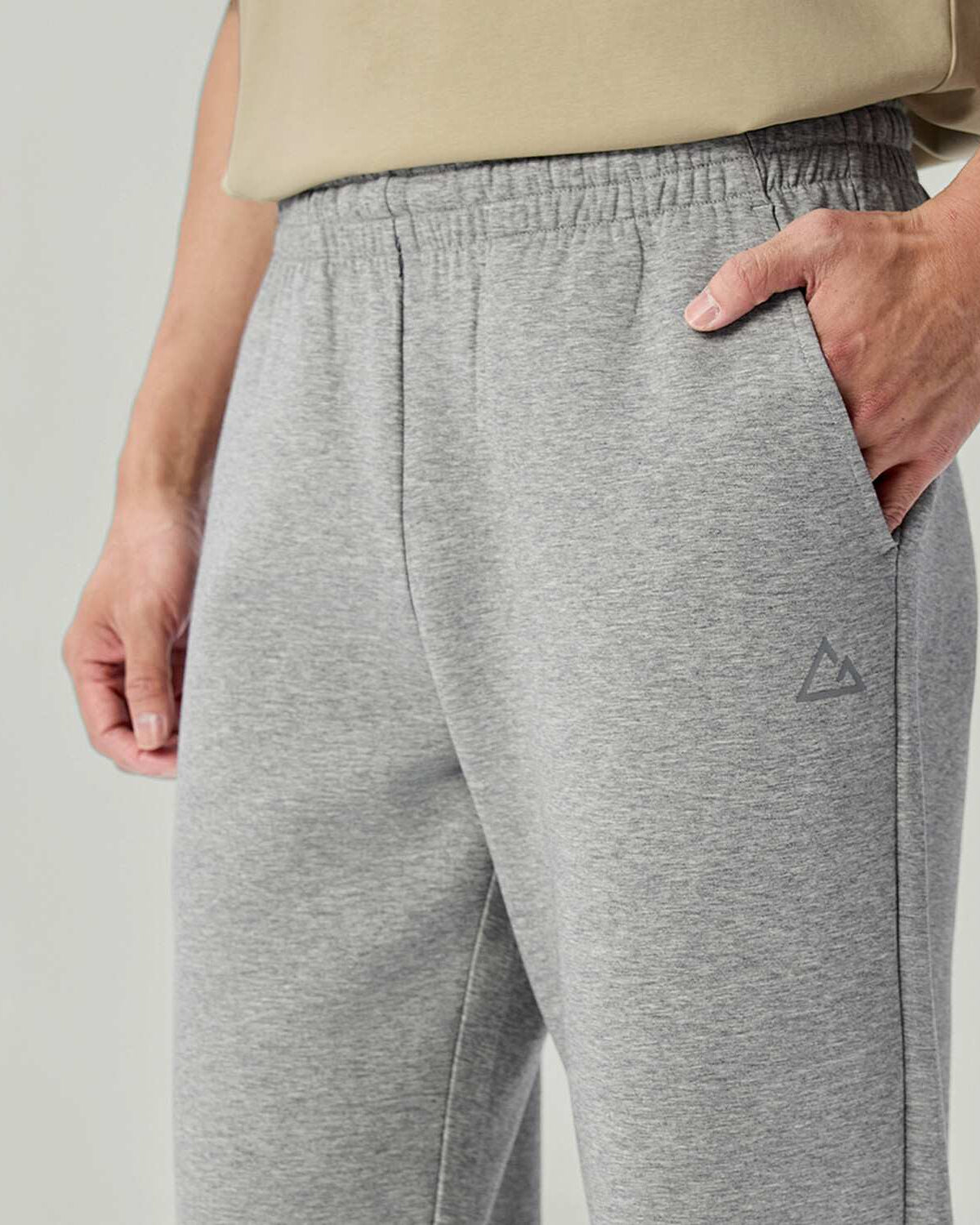 Men's Air Double Knit Regular Straight Jogger - Image 4