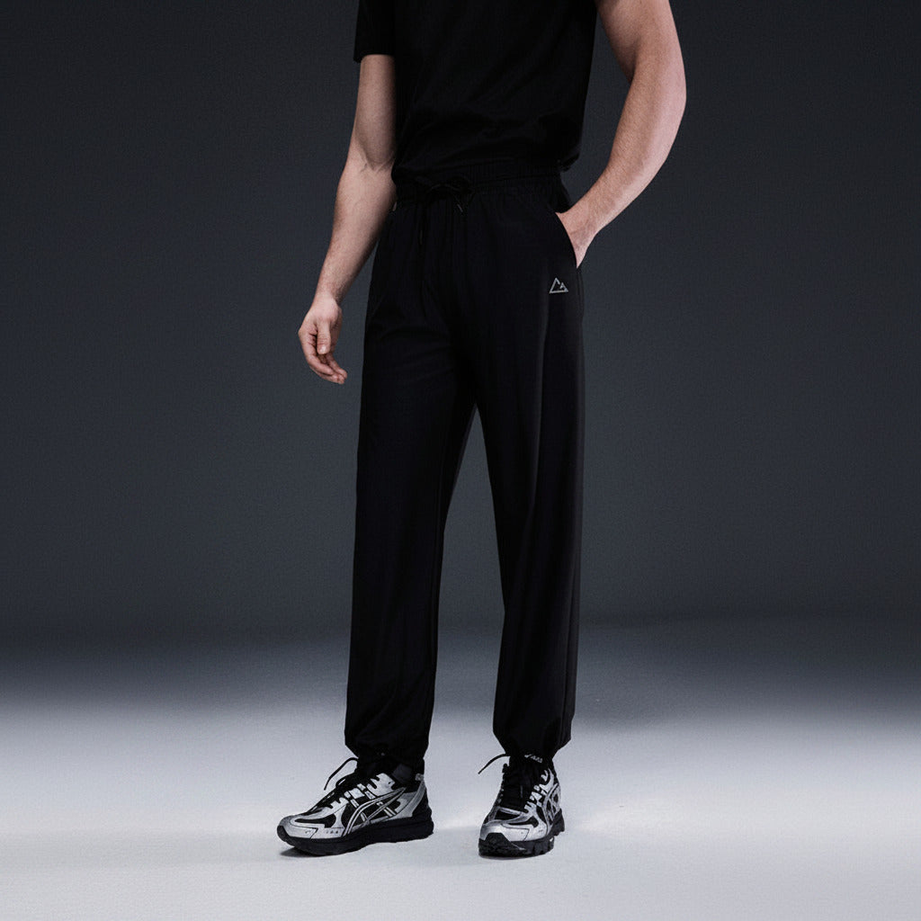 Men's Regular Fit Performance G-Motion Jogger - Image 1